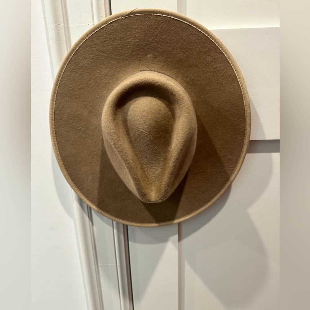 Janessa Leone Skylar Hat